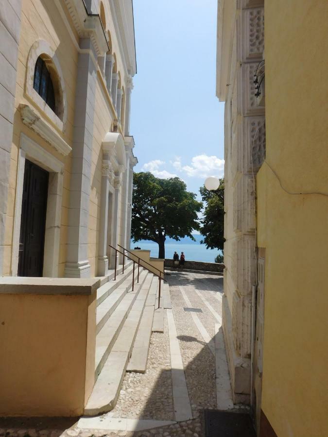 Old Beauty Apartment Novi Vinodolski Luaran gambar
